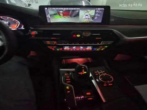 BMW 5시리즈 (G30) 520d xDrive M 스포츠 플러스 사진 5