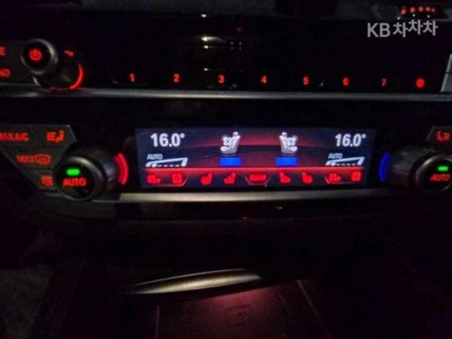 BMW 5시리즈 (G30) 520d xDrive M 스포츠 플러스 사진 6
