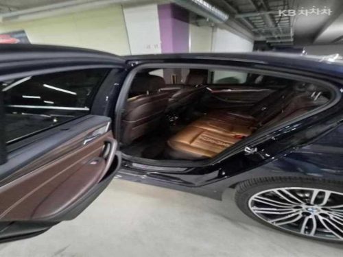 BMW 5시리즈 (G30) 520d xDrive M 스포츠 플러스 사진 13