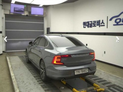 볼보 S90 D5 AWD 인스크립션 사진 2