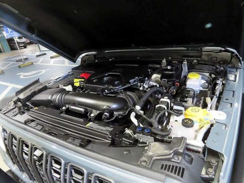 지프 랭글러 (JL) 2.0 루비콘 4도어 파워 탑 사진 19