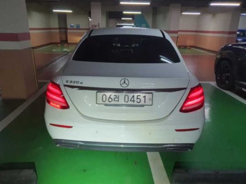 벤츠 E-클래스 W213 E220d 아방가르드 사진 2