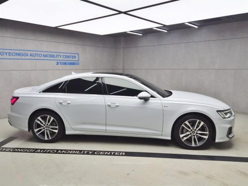 아우디 A6 (C8) 45 TFSI 프리미엄 사진 2