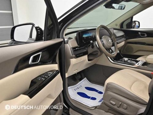 Kia Carnival 4th Gen Diesel 9-Seater Noblesse photo 11