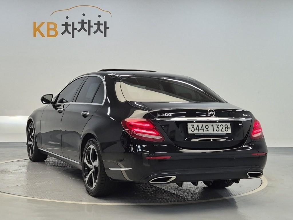 차량사진 2