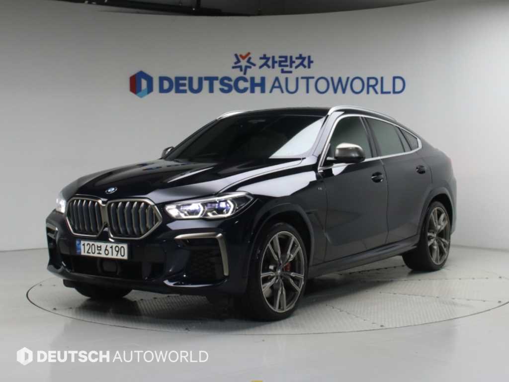 BMW X6 (G06) M50i