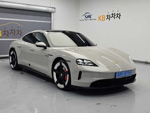 포르쉐 타이칸 4S 사진 모두보기
