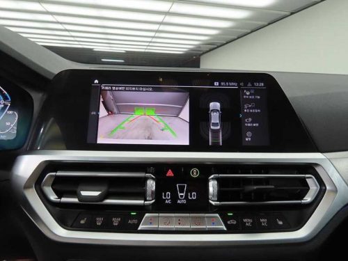 BMW 3시리즈 (G20) 330e M 스포츠 사진 11