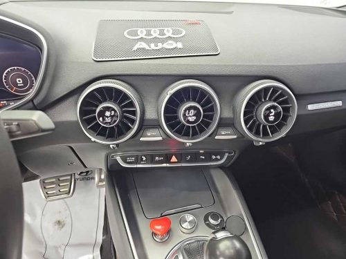아우디 TT (8S) 쿠페 45 TFSI 콰트로 사진 10