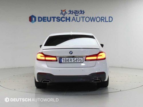 BMW 5시리즈 (G30) 520d M 스포츠 플러스 사진 4