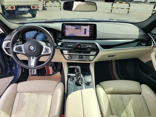 BMW 5시리즈 (G30) M550i xDrive 사진 5
