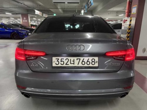 아우디 A4 (B9) 45 TFSI 콰트로 프리미엄 사진 2