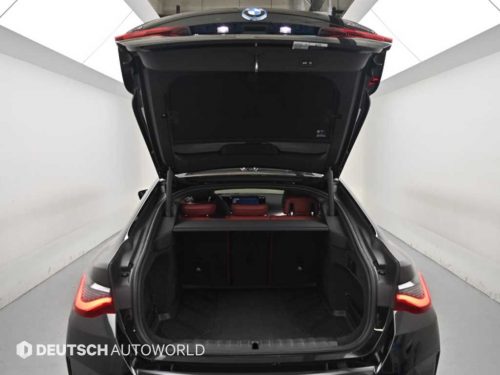 BMW i4 eDrive 40 사진 19