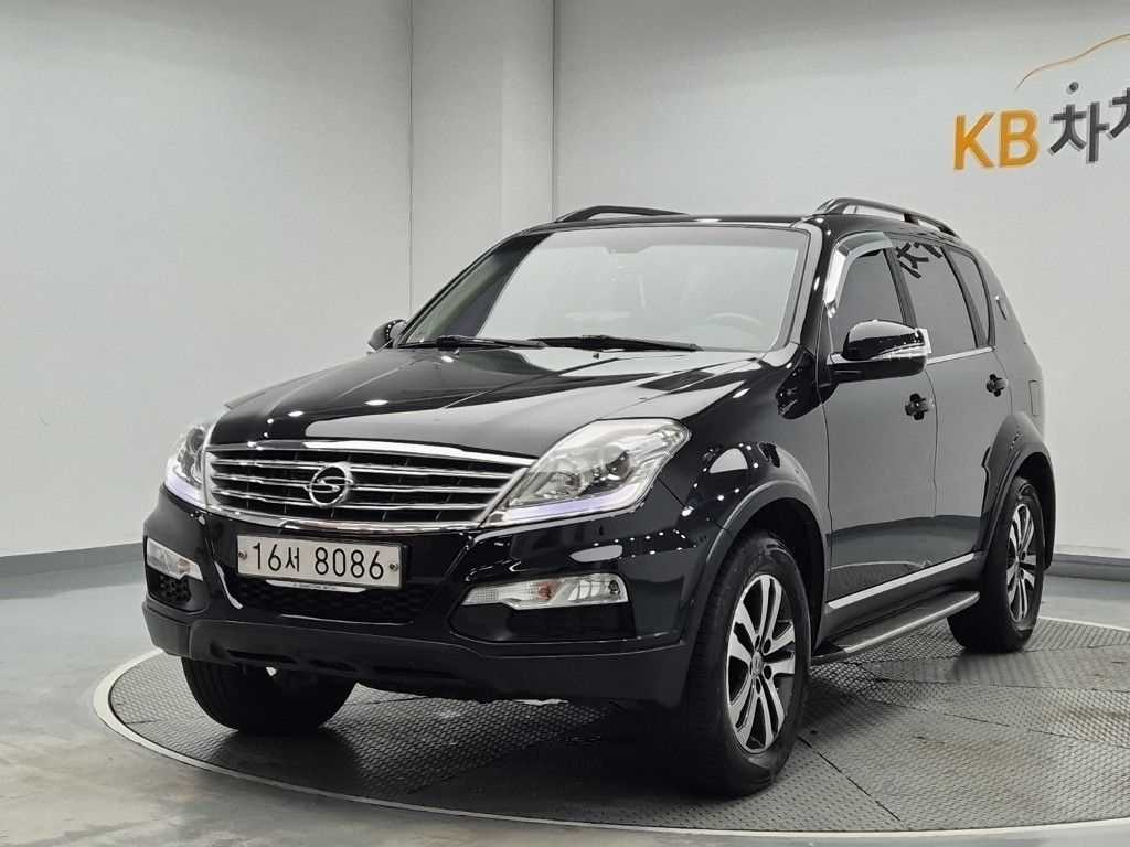 KG모빌리티(쌍용) 렉스턴W 2.0 4WD RX7