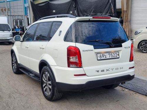 KG모빌리티(쌍용) 렉스턴W 2.0 4WD RX7 사진 3