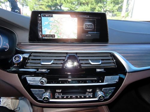 BMW 5시리즈 (G30) 530i xDrive M 스포츠 플러스 사진 14