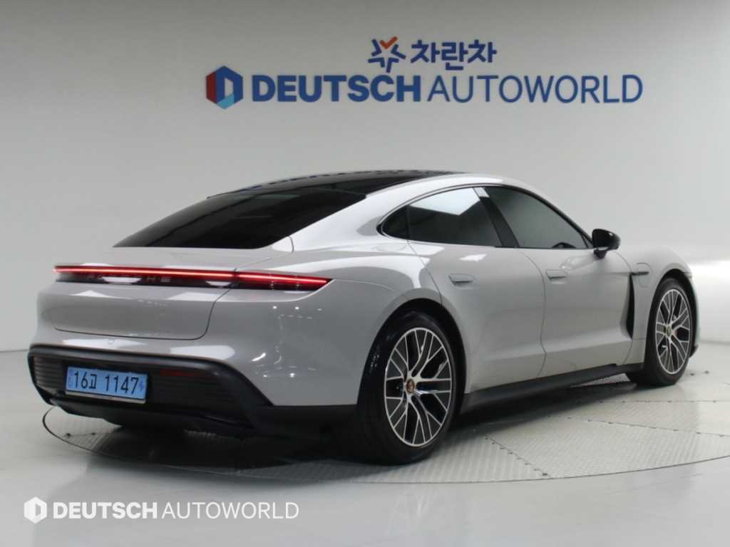 차량사진 2