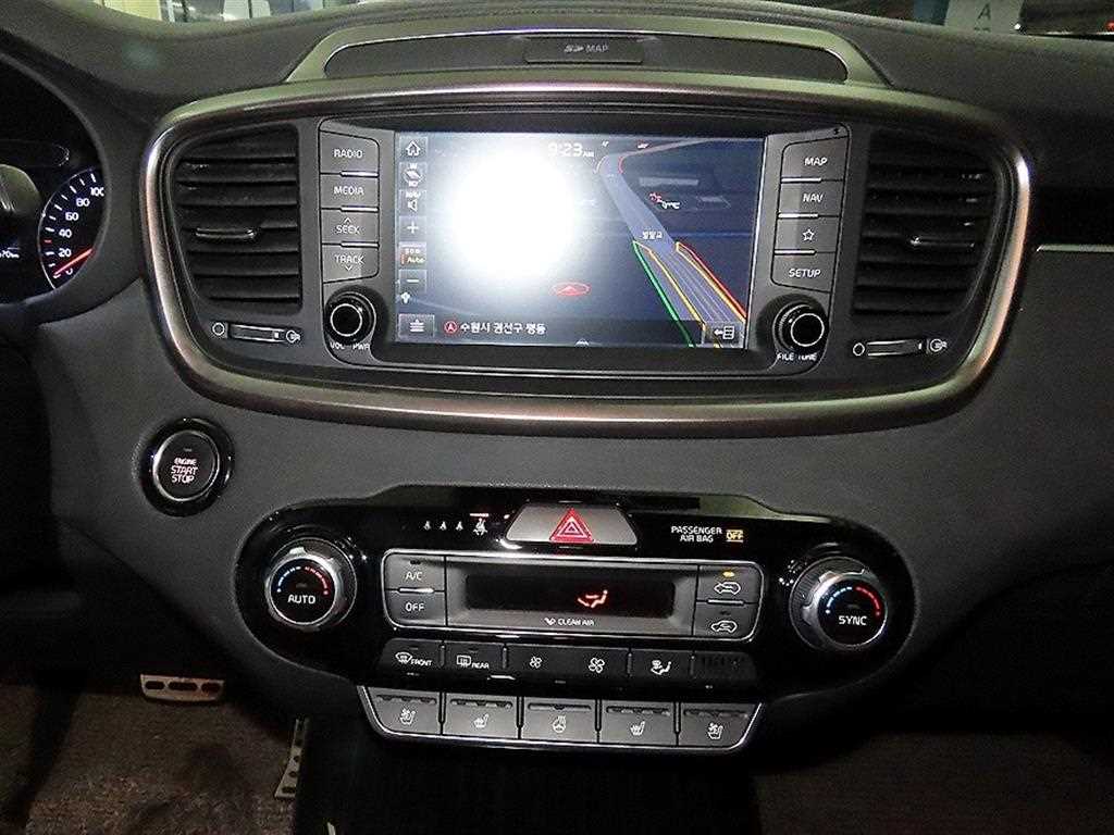 기아 더 뉴 쏘렌토 디젤 2.2 2WD 사진 11