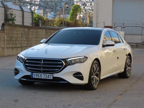 벤츠 E-클래스 W214 E220d 4MATIC 사진 2