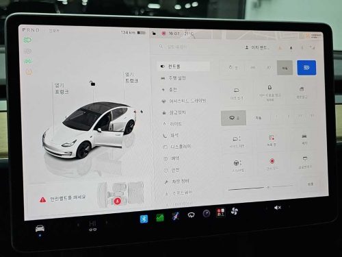 테슬라 모델 3 RWD 사진 10
