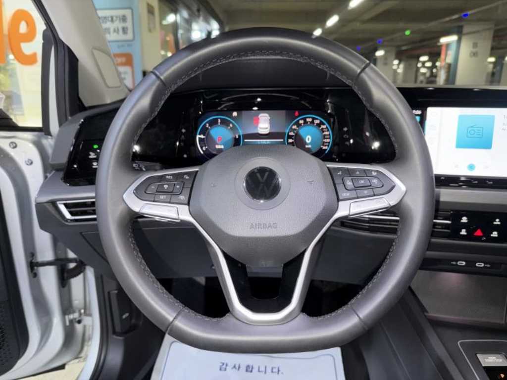 폭스바겐 골프 8세대 2.0 TDI 프레스티지 사진 9