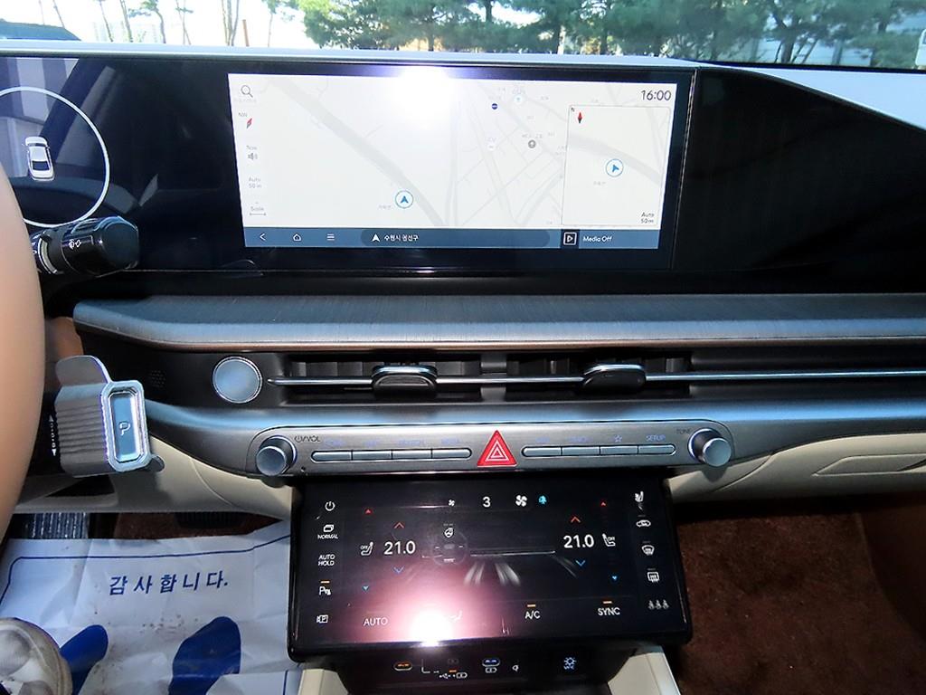 현대 그랜저 (GN7) 가솔린 2.5 2WD 사진 13