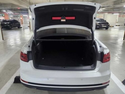 아우디 A4 (B9) 40 TFSI 사진 6