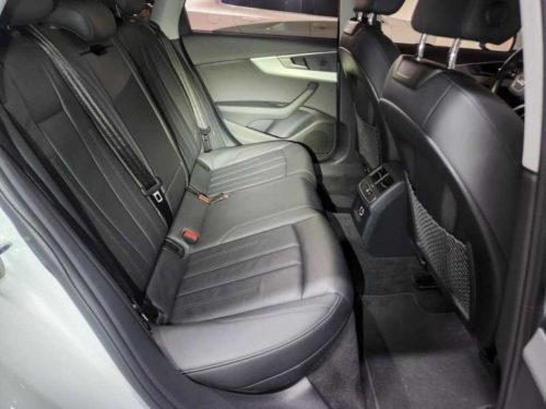 아우디 A4 (B9) 40 TFSI 사진 11
