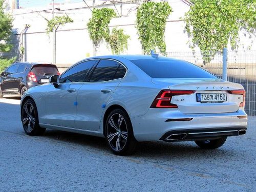 볼보 S60(3세대) B5 인스크립션 사진 3
