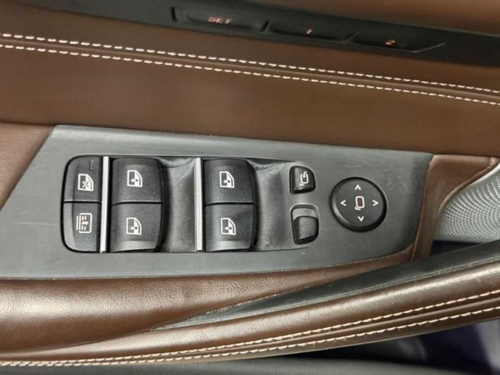 BMW 5시리즈 (G30) 540i xDrive M 스포츠 플러스 사진 14