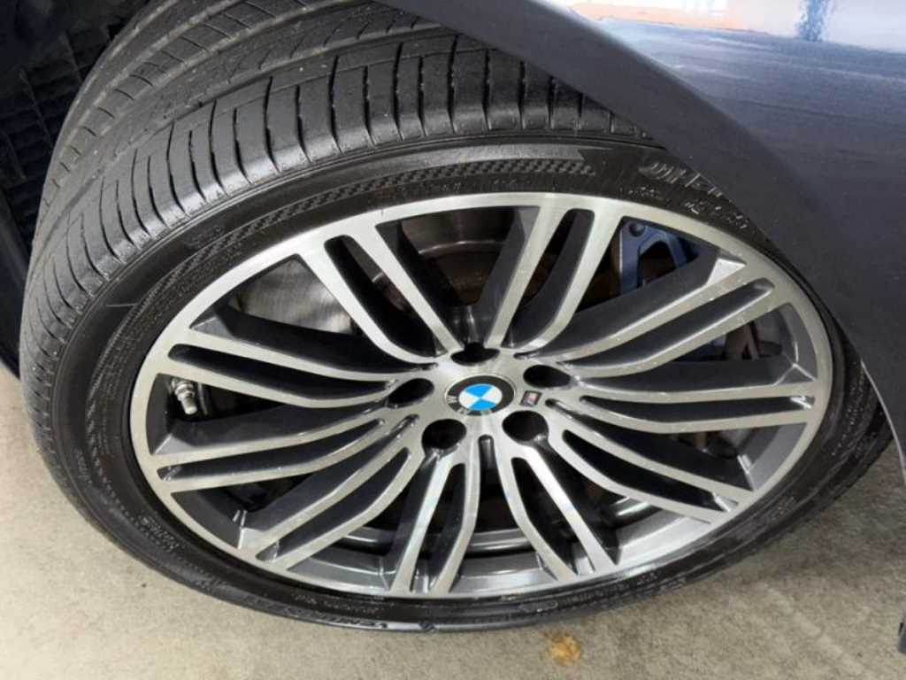BMW 5시리즈 (G30) 540i xDrive M 스포츠 플러스 사진 20