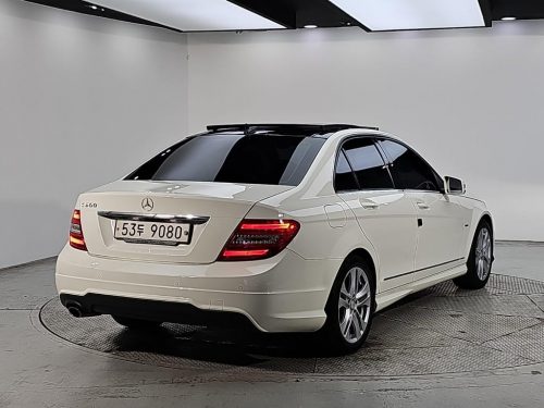 벤츠 C클래스 W204 C200 CGI 아방가르드 사진 4