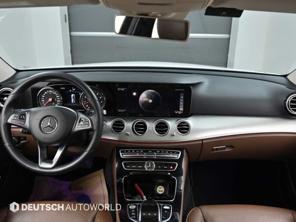 벤츠 E-클래스 W213 E200 아방가르드 사진 7