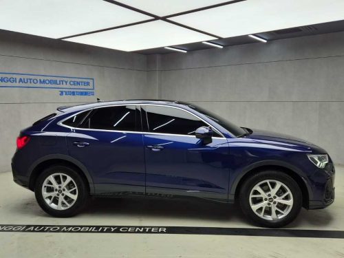 아우디 Q3 (F3) 35 TDI 스포트백 사진 2