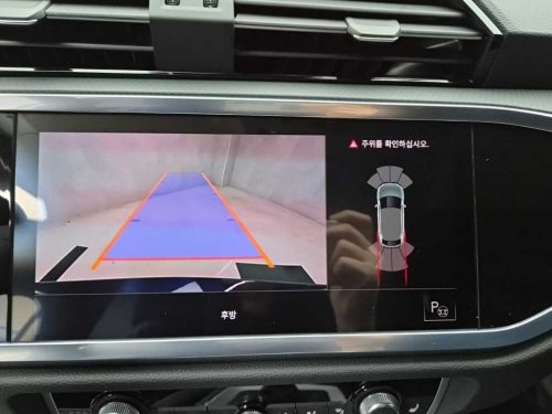 아우디 Q3 (F3) 35 TDI 사진 14