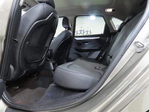 BMW 2시리즈 그란쿠페 (F44) 220i M 스포츠 사진 6