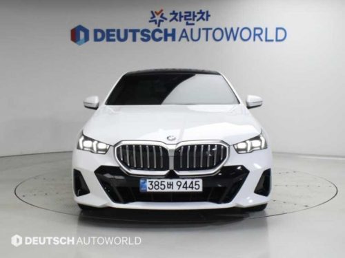 BMW 5시리즈 (G60) 520i 사진 3