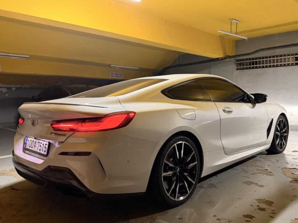 BMW 8시리즈 (G15) M850i xDrive 쿠페 사진 4