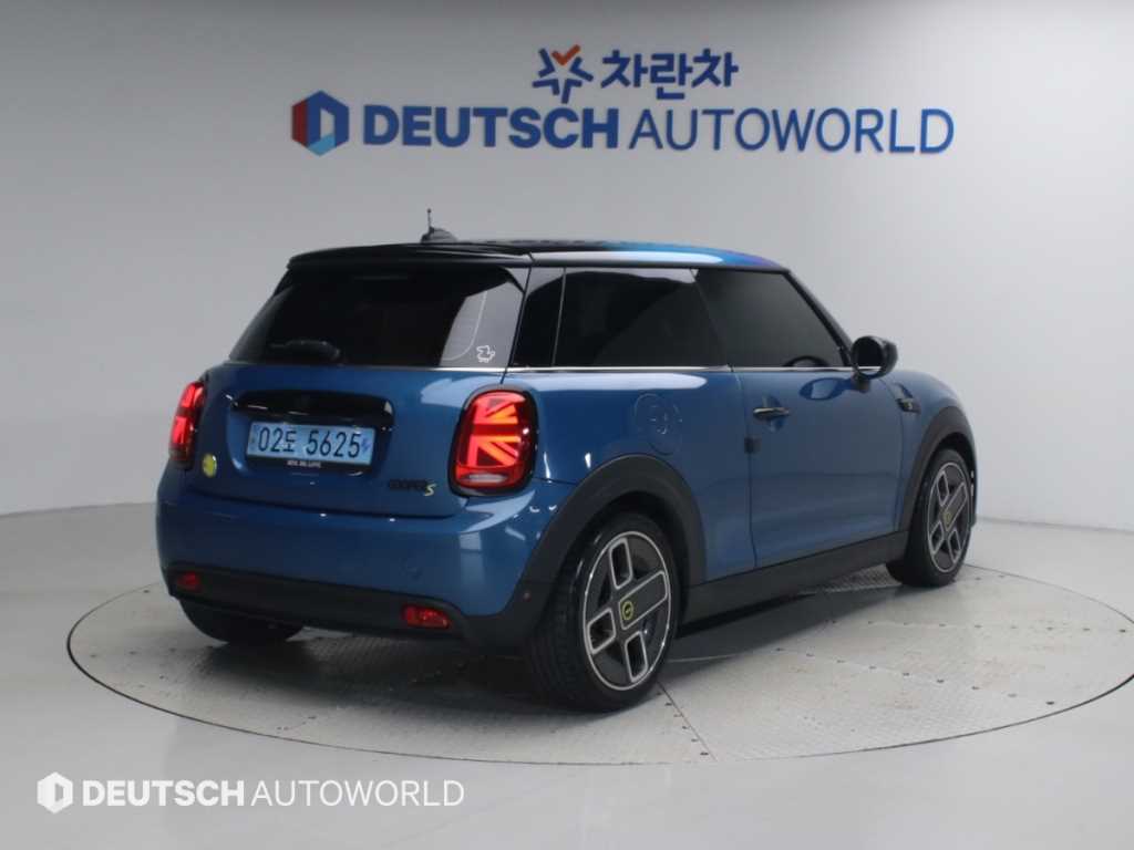 차량사진 2