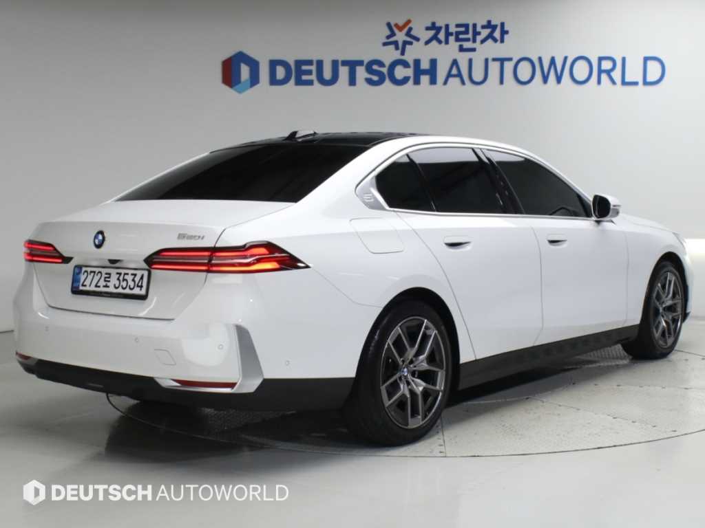 차량사진 2