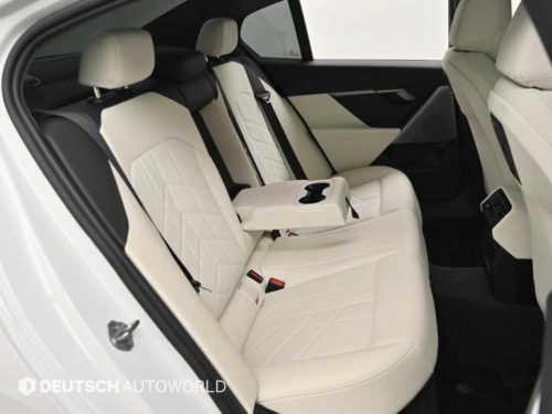 BMW 5시리즈 (G60) 520i 사진 12