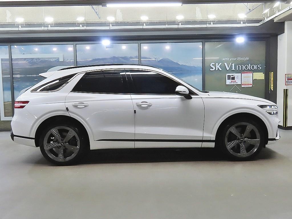 제네시스 GV70 2.5T 가솔린 2WD 사진 3