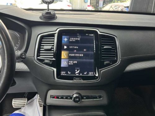 볼보 XC90 2세대 2.0 T8 AWD 사진 11