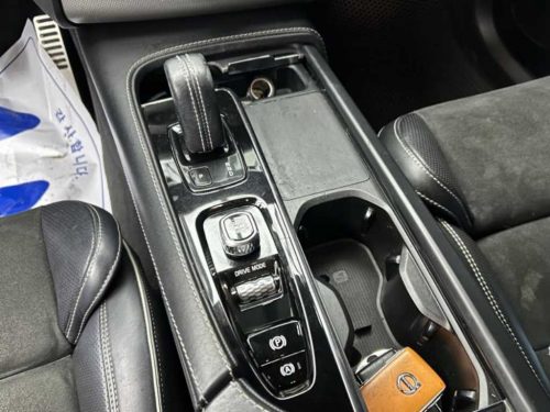 볼보 XC90 2세대 2.0 T8 AWD 사진 12