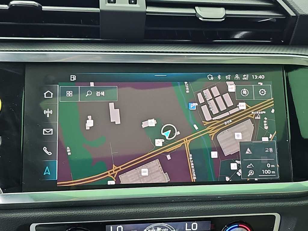 아우디 Q3 (F3) 35 TDI 사진 14