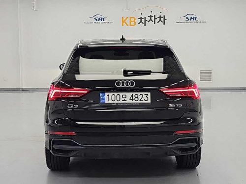아우디 Q3 (F3) 35 TDI 사진 3