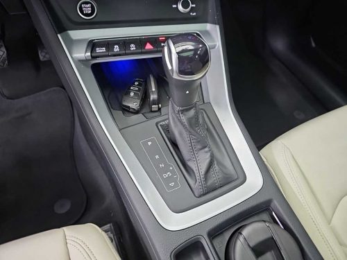 아우디 Q3 (F3) 35 TDI 스포트백 사진 8