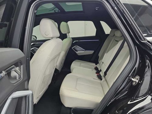 아우디 Q3 (F3) 35 TDI 스포트백 사진 12