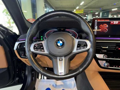 BMW 5시리즈 (G30) 520i M 스포츠 사진 8