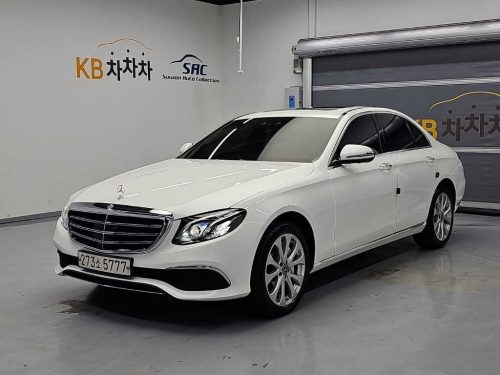벤츠 E-클래스 W213 E300 4MATIC 익스클루시브